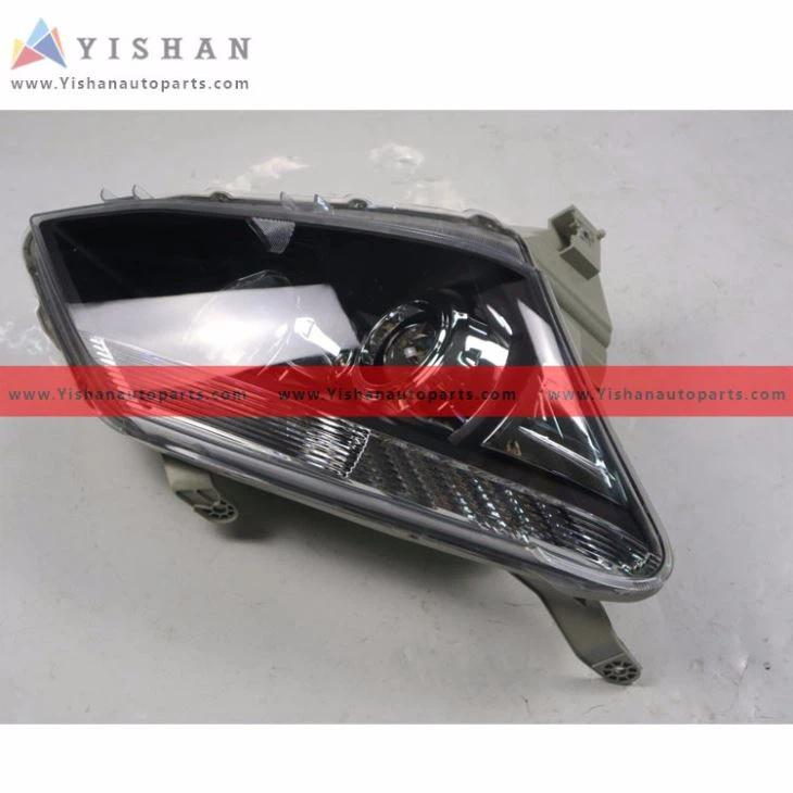 ISUZU OE 8981253820 Headlamp Assembly With Motor R